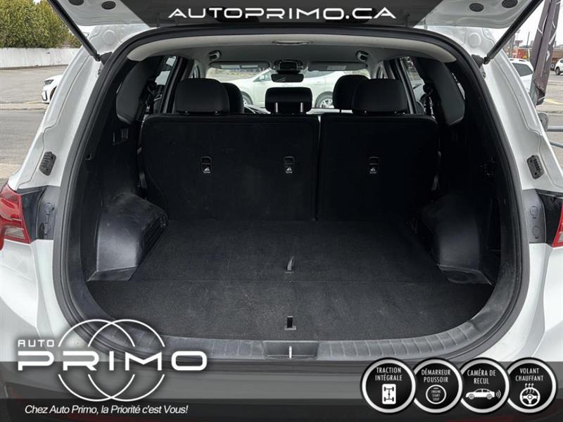 2022
Hyundai
Santa Fe
