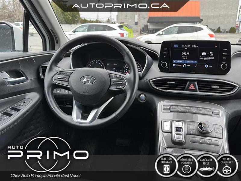 2022
Hyundai
Santa Fe
