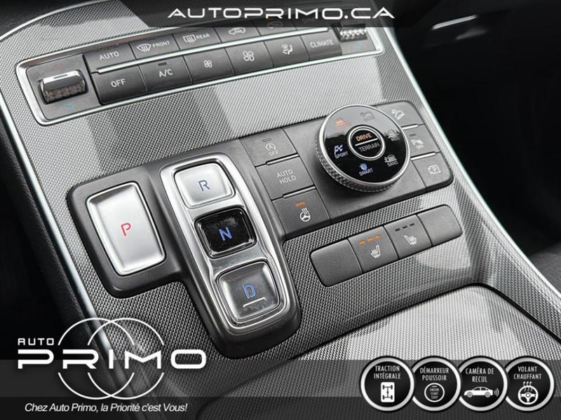 2022
Hyundai
Santa Fe