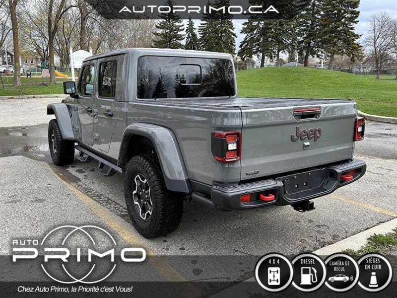 2022
Jeep
Wrangler