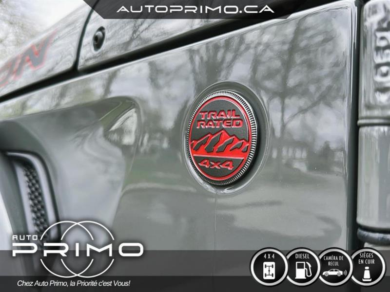 2022
Jeep
Wrangler