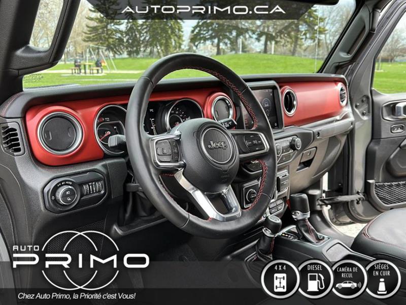 2022
Jeep
Wrangler