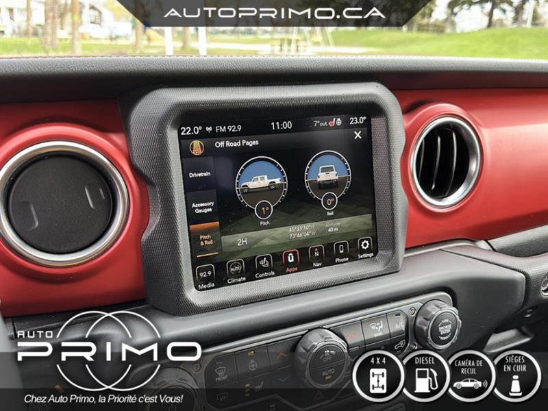 2022
Jeep
Wrangler
